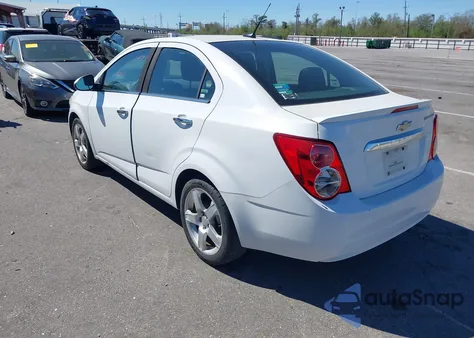 2013 Chevrolet Sonic Ltz Auto z USA, uszkodzony, nr VIN 1G1JE5SG8D4171647